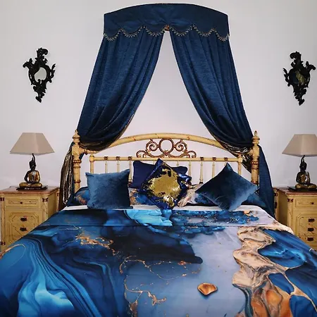 Fantastic 5 Mins Away From The By Easybnb Domek alpejski Torremolinos
