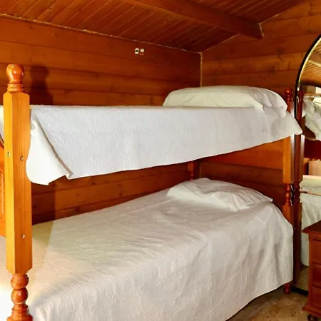 Fantastic 5 Mins Away From The By Easybnb * טורמולינוס